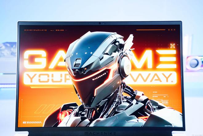 025年最值得入手的RTX50系游戏本开元棋牌机械师全新曙光16Pro:2(图2) 025年最值得入手的RTX50系游戏本开元棋牌机械师全新曙光16Pro:2(图2)